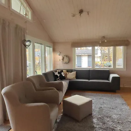 Semesterbostad Maentyniemi *