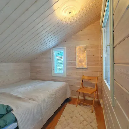 Maentyniemi Semesterbostad Impio