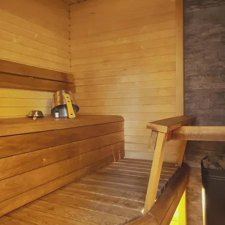 Maentyniemi Semesterbostad